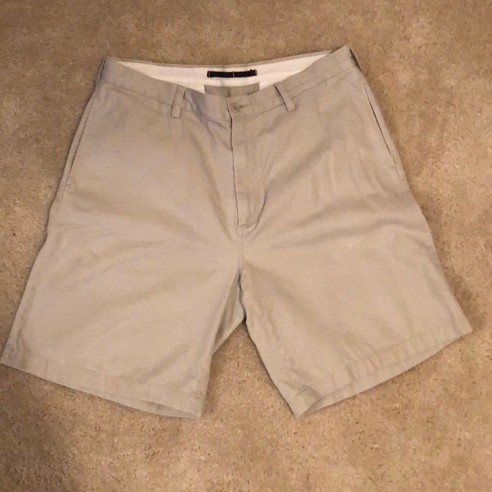 Nautica Clipper Khaki Shorts Size 36